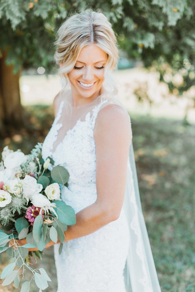 Simple Elegance in Bridal Hair - Ottawa Wedding Magazine